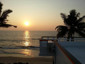 The Waves Beach House Andhakaranazhi